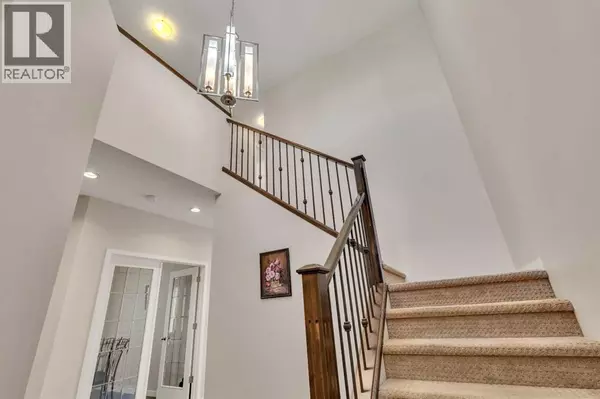 Calgary, AB T3K0W3,1544 Panatella Boulevard NW