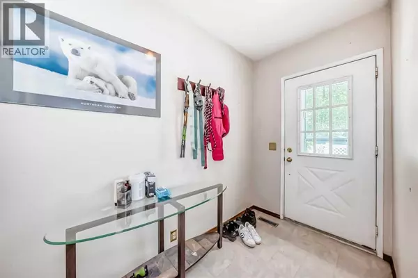 Calgary, AB T3K1Y7,63, 28 Berwick Crescent NW