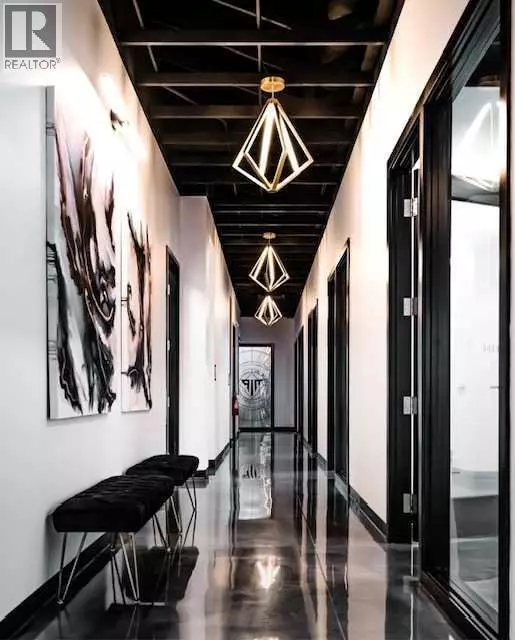 Lethbridge, AB T1K7T5,1021, 3440 Fairway Plaza Road S