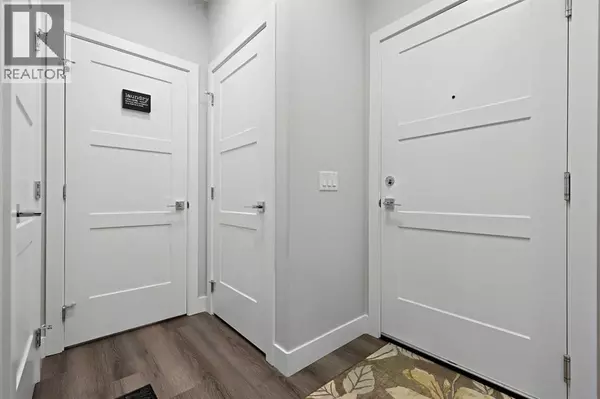 Calgary, AB T3H6G3,105, 8355 19 Avenue SW