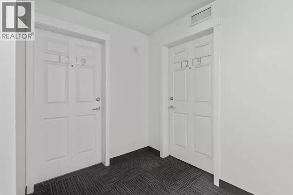 Calgary, AB T2Z5C9,1218, 99 Copperstone Park SE