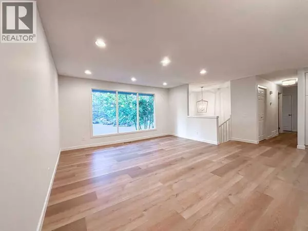 Calgary, AB T2V4A2,12 Oakbury Place SW