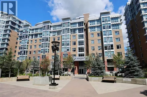 710, 24 Varsity Estates Circle NW, Calgary, AB T3A2X8
