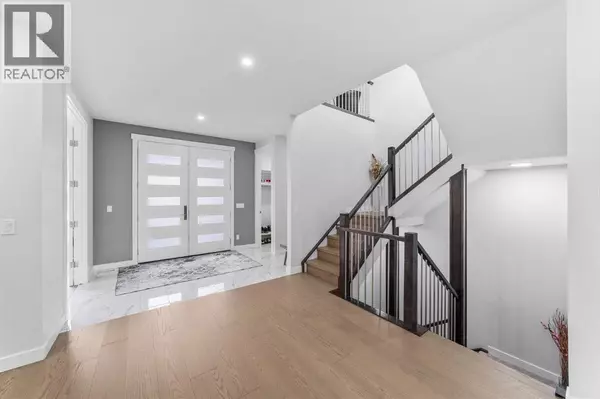 Calgary, AB T3H1S7,7 Mystic Ridge Way SW
