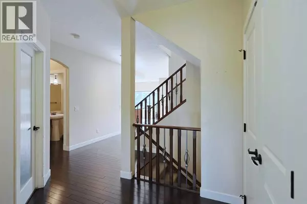 Calgary, AB T3L2Z7,55 Tuscany Estates Drive NW