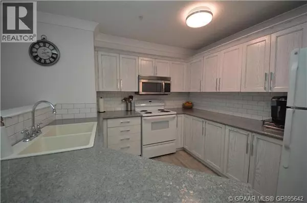 Grande Prairie, AB T8V0P3,104, 11240 104 Avenue