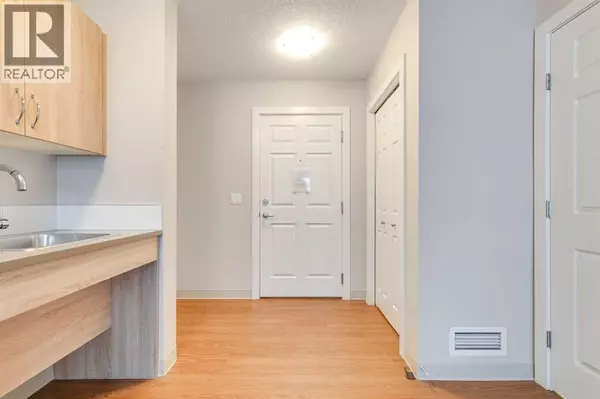 Calgary, AB T2Y5G9,106, 2635 Eversyde Avenue SW