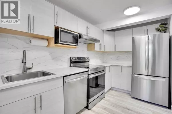 Calgary, AB T2Y1G8,95, 200 Shawnessy Drive SW