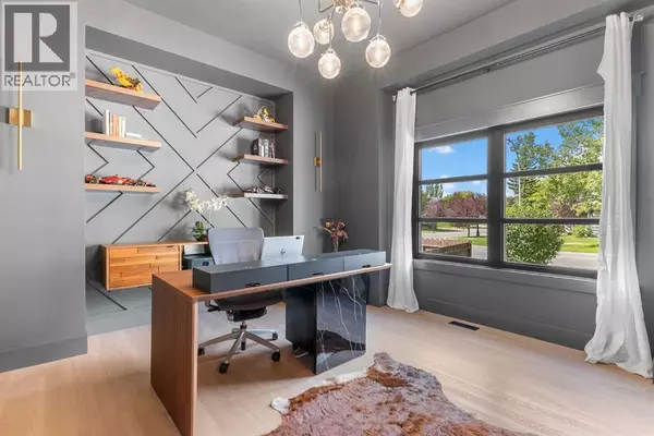 Chestermere, AB T1X1B5,732 West Chestermere Drive