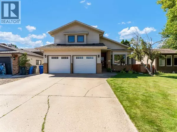 18 Rideau Crescent SE, Medicine Hat, AB T1B3X9