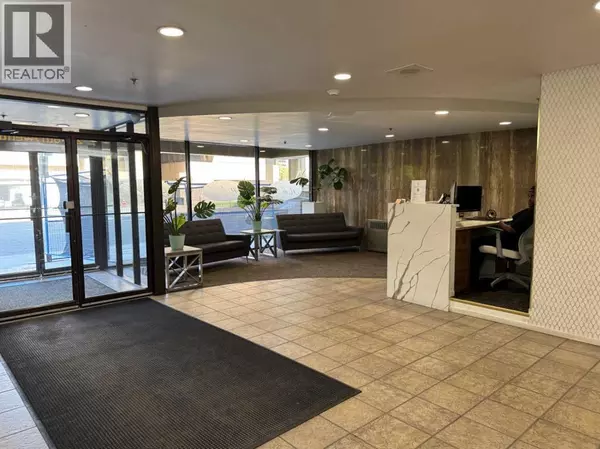 Calgary, AB T2G4Z9,2412, 221 6 Avenue SE