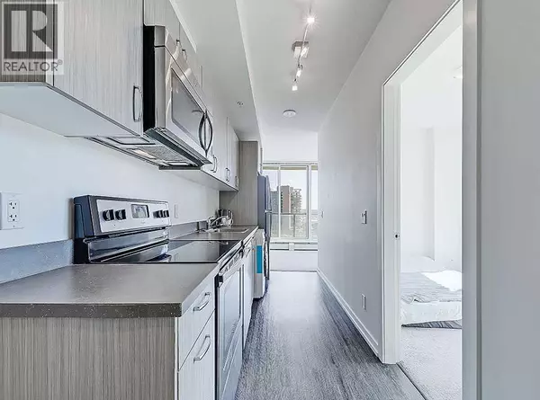 Calgary, AB T2G1T2,912, 450 8 Avenue SE