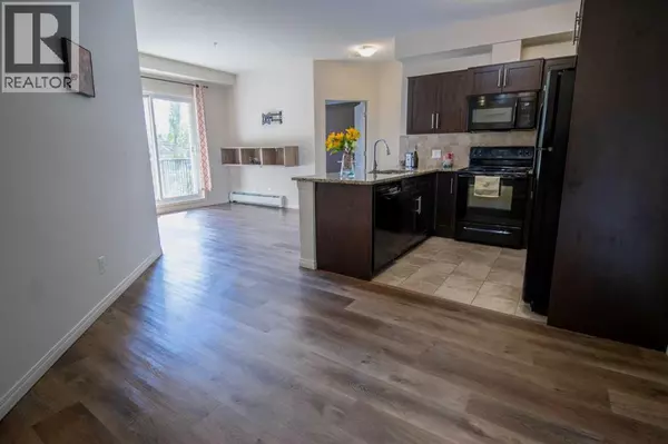 Calgary, AB T3R0K5,1123, 1540 Sherwood Boulevard NW