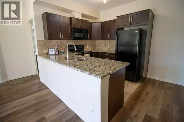 1123, 1540 Sherwood Boulevard NW, Calgary, AB T3R0K5