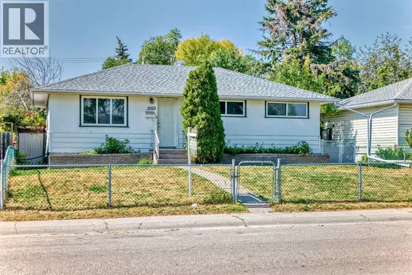Calgary, AB T2B1K5,2023 46 Street SE