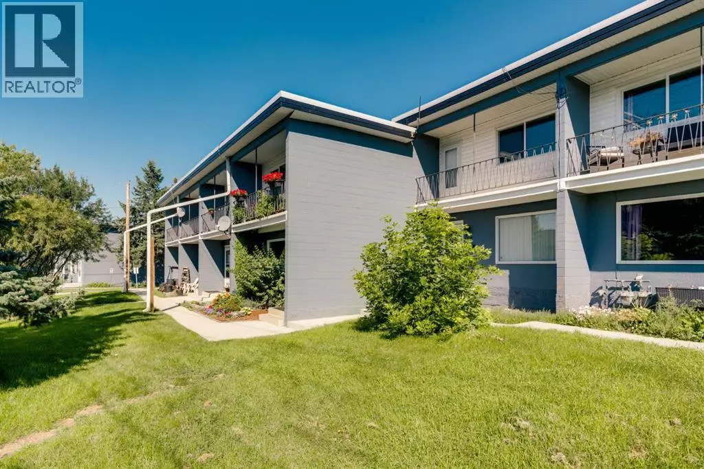 Calgary, AB T2E4Y5,114, 2211 19 Street NE