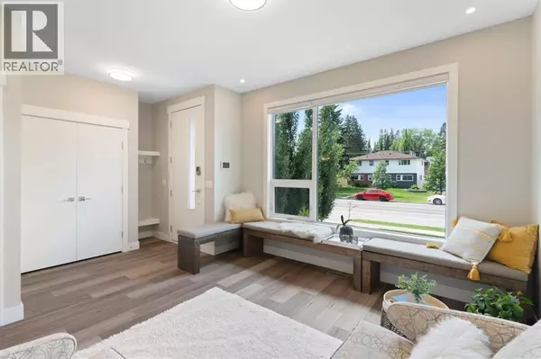 Calgary, AB T2K1P2,100 Cambrian Drive NW