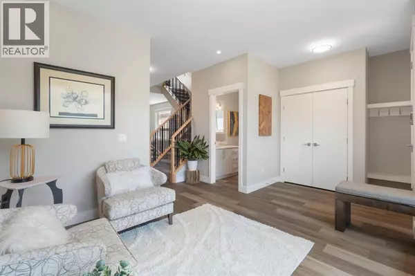 Calgary, AB T2K1P2,100 Cambrian Drive NW