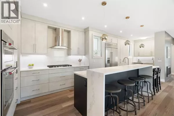 100 Cambrian Drive NW, Calgary, AB T2K1P2