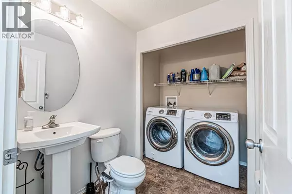 Calgary, AB T3J5L4,57 Saddlecrest Park NE