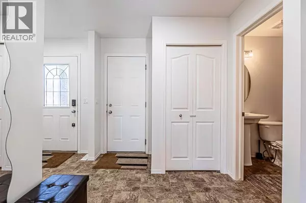 Calgary, AB T3J5L4,57 Saddlecrest Park NE