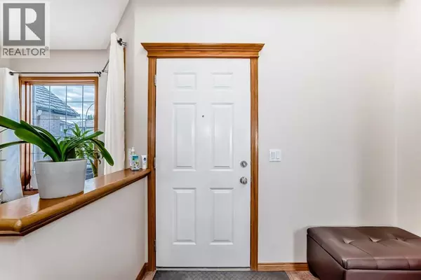 Calgary, AB T3A6E5,75 Hampstead Way NW