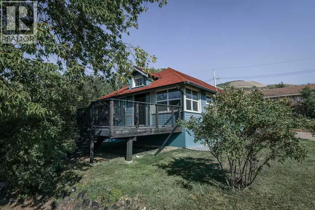 Peace River, AB T8S1S8,10033 102 Street