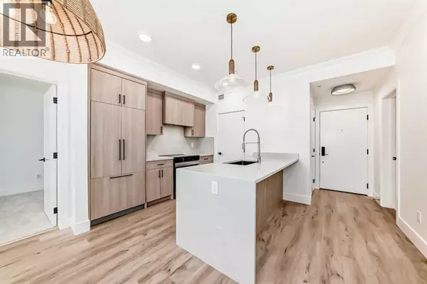 Calgary, AB T3B6P8,1319, 4270 Norford Avenue NW