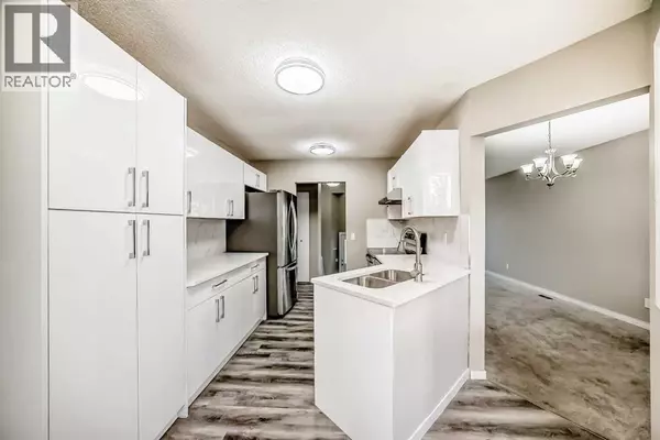 Okotoks, AB T1S2N3,45 Westridge Drive