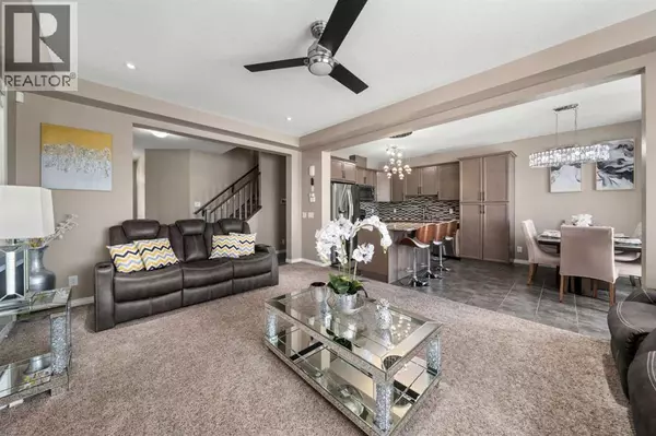 Airdrie, AB T4B4K3,353 Windrow Crescent SW