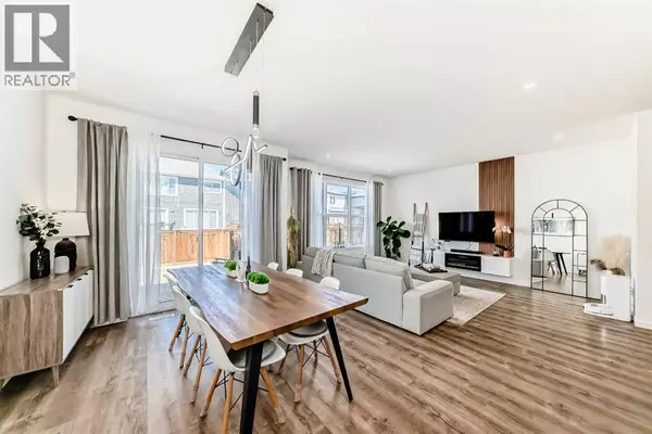 Calgary, AB T3M3M8,12 Magnolia Crescent SE