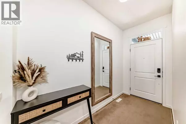 Calgary, AB T3M3M8,12 Magnolia Crescent SE