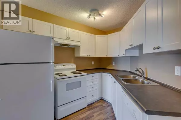 Calgary, AB T3K0M1,1413, 60 Panatella Street NW