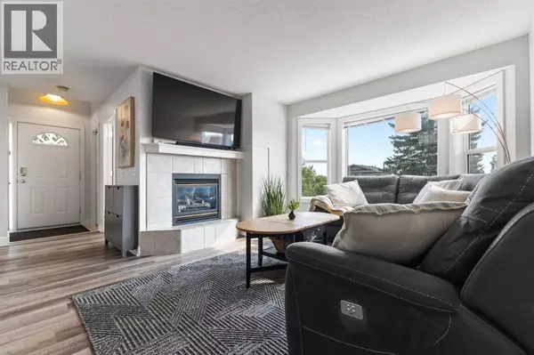 Calgary, AB T3K5B4,9 Sandarac Way NW