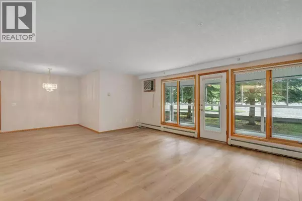 Calgary, AB T3H3L7,109, 7239 Sierra Morena Boulevard SW