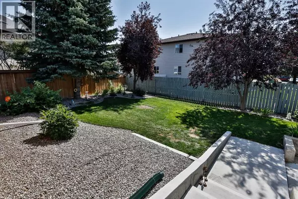 Vulcan, AB T0L2B0,132 Alder Place