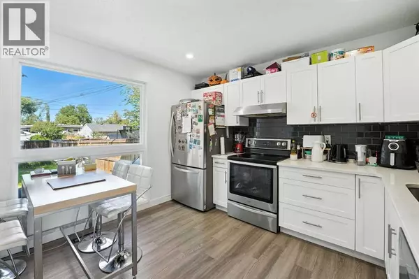 Calgary, AB T2E1Y3,432 25 Avenue NE