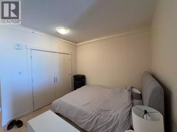 Calgary, AB T2V2W3,1315, 8880 Horton Road SW