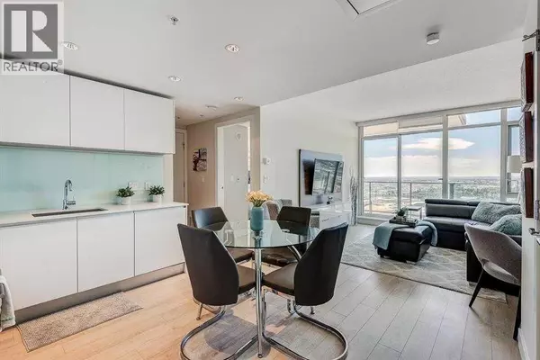 Calgary, AB T2G1H8,2810, 1188 3 Street SE