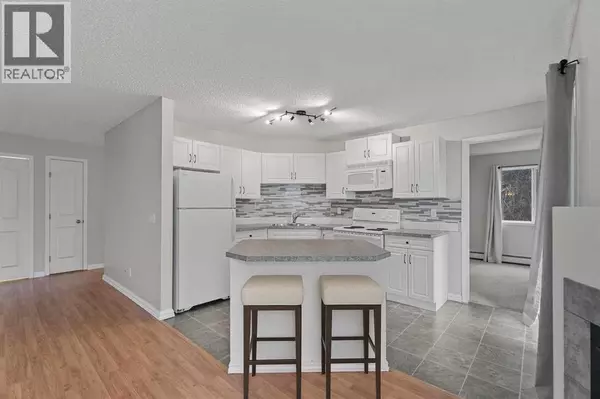 Calgary, AB T2B3R6,202, 7202 Valleyview Park SE
