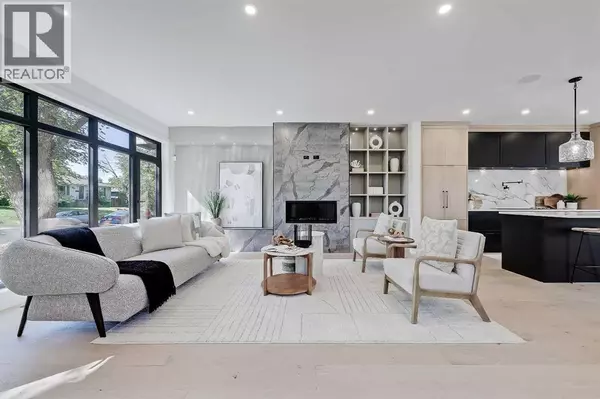 Calgary, AB T3E2W9,2838 34 Street SW