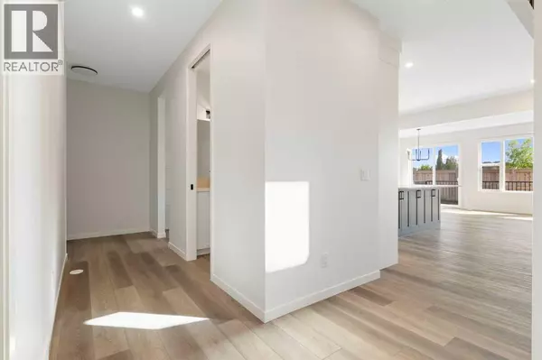 Calgary, AB T3H6K7,266 West Grove Lane SW