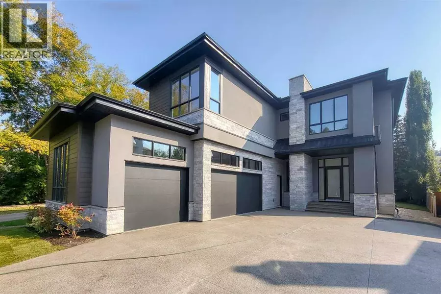5944 Bow Crescent NW, Calgary, AB T3B2B9