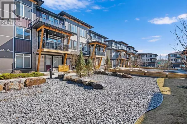 Calgary, AB T3J0Y3,153 Savanna Walk NE