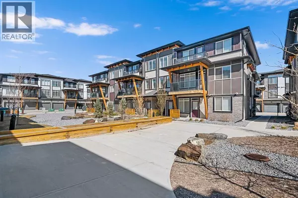 Calgary, AB T3J0Y3,153 Savanna Walk NE