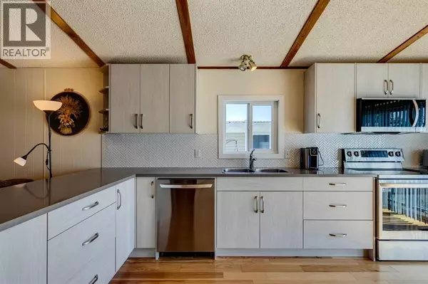 Calgary, AB T3G4E4,101, 99 Arbour Lake Road NW