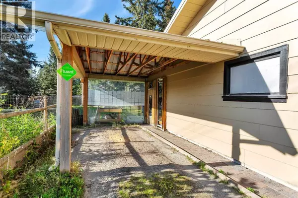 Sundre, AB T0M1X0,404 3 Avenue SW