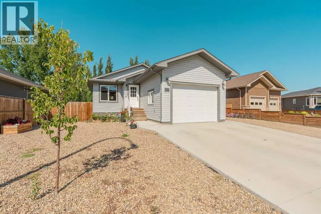 Bow Island, AB T0K0G0,263 Westview Crescent West