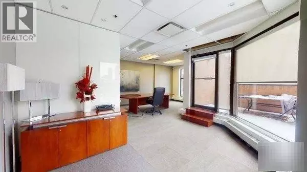 Calgary, AB T2P3T8,277, 1100 8 Avenue SW