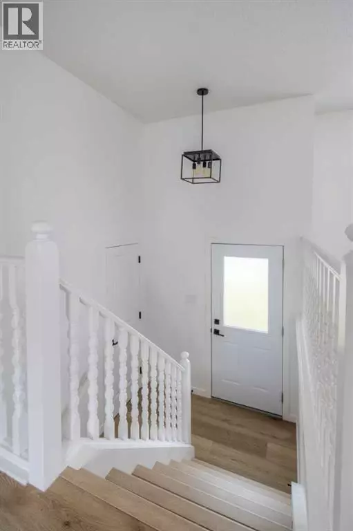 Lethbridge, AB T1K4N1,23 Trent Road W